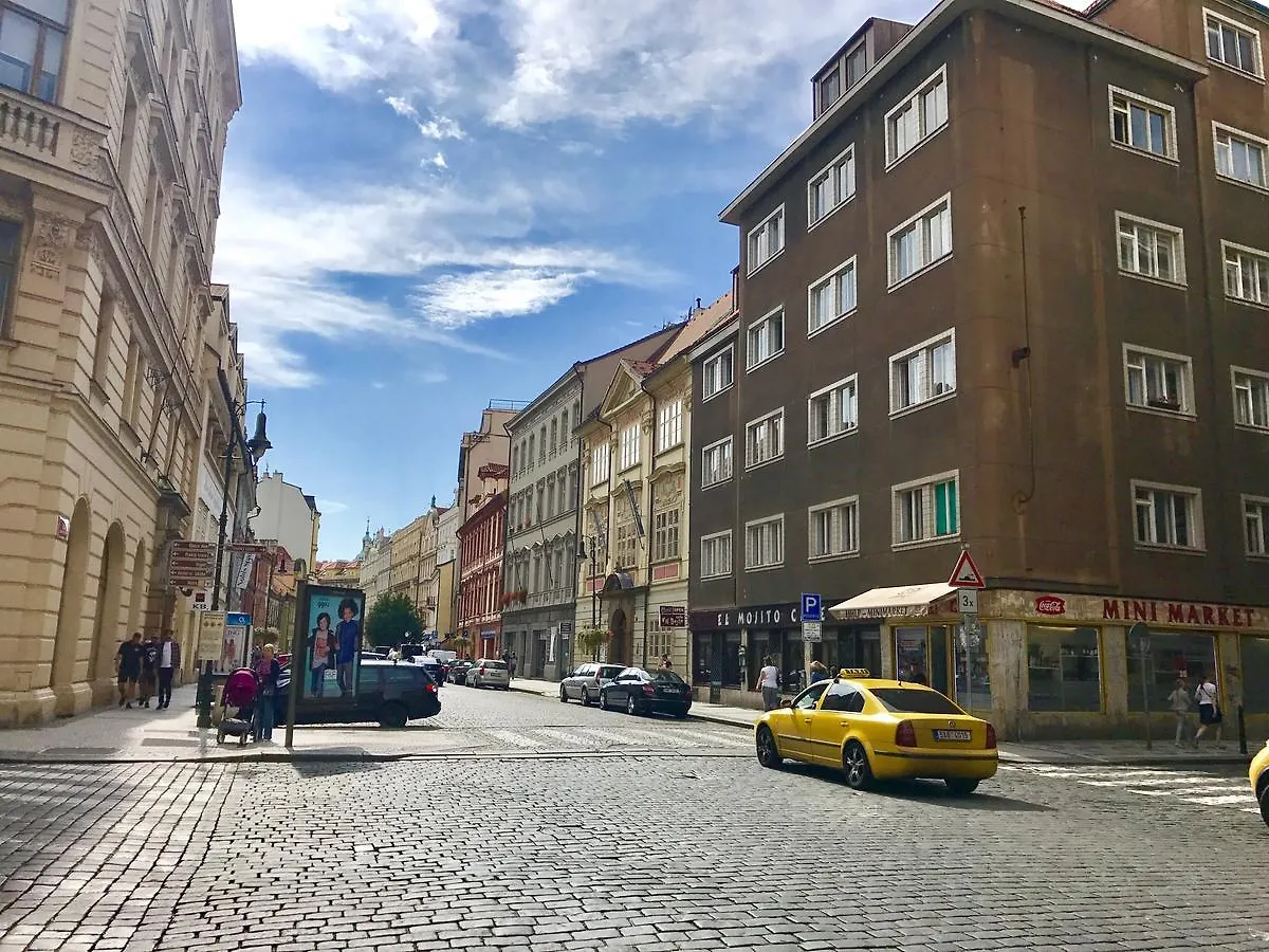 Luxury Apartment Dlouha Praga 0*,  Repubblica Ceca