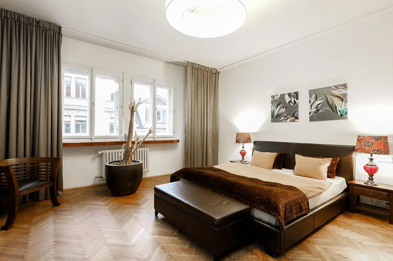 Luxury Apartment Dlouha Praha